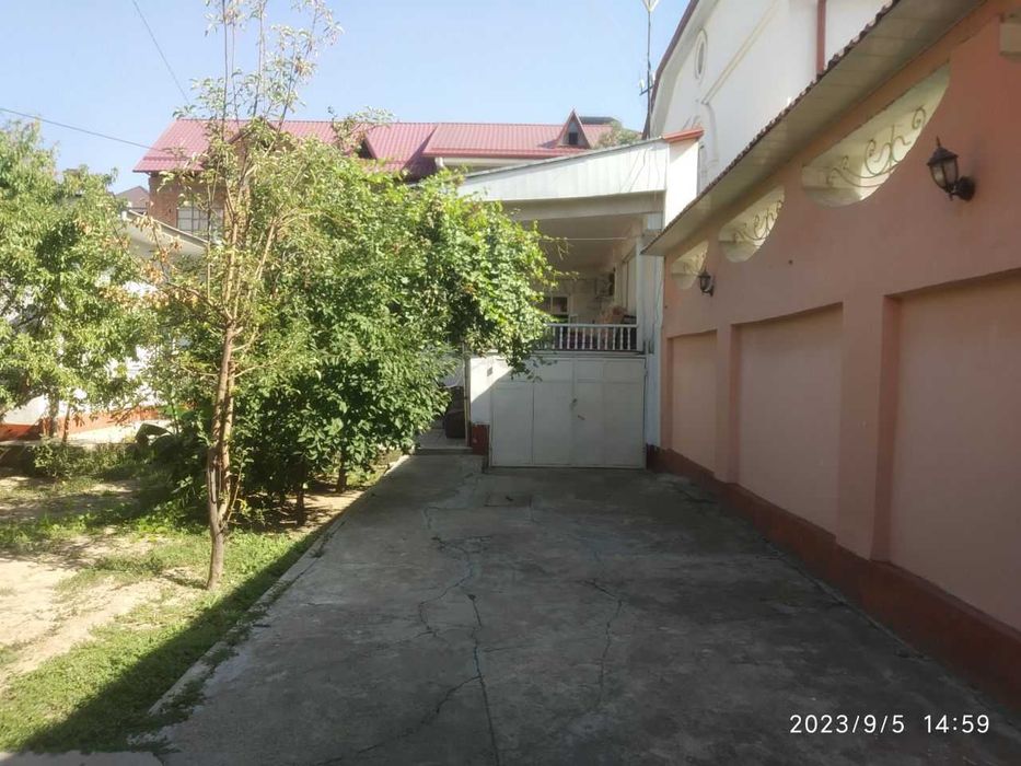 Продаю свой участок в центре