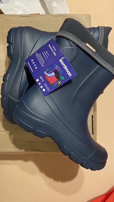 Резиновые сапожки