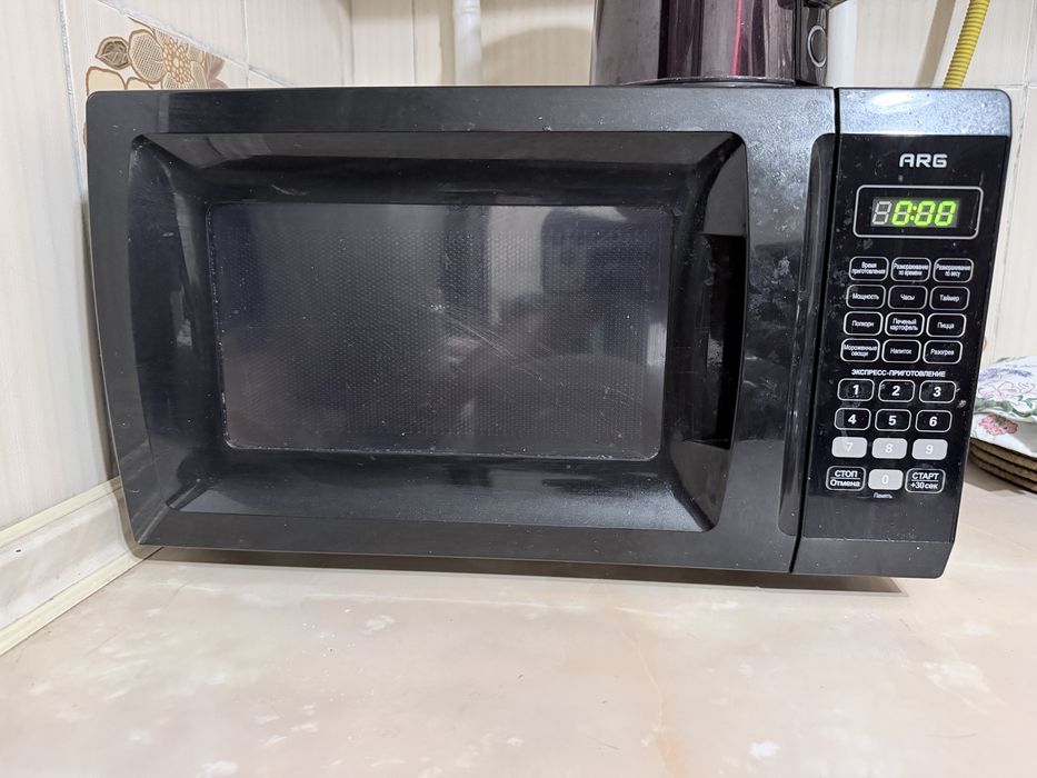 СРОЧНО ПРОДАМ !! Телевизор, микровалновка, печь