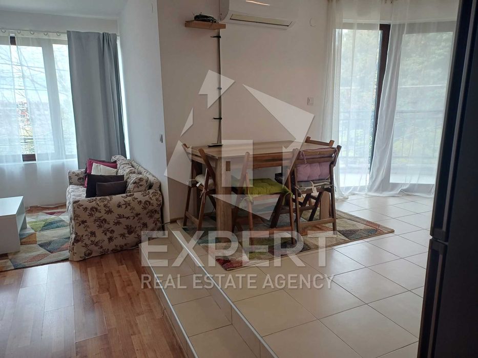 Дава се под наем Двустаен апартамент в Варна, Морска градина - 75 кв.м за 306 € - Снимка #7