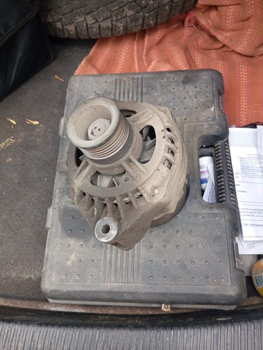 Продам генератор ваз