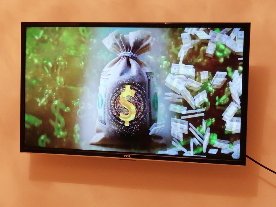 Продаётся телевизор