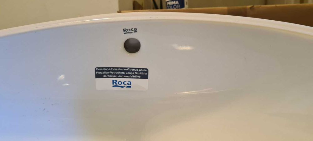 порцеланова мивка Roca Berna