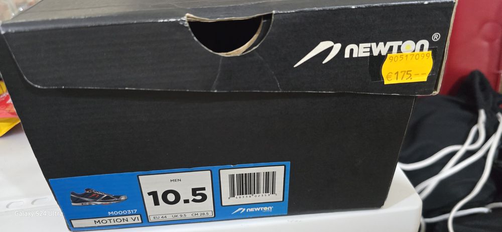 Нови маратонки Newton Motion 6 44 номер.