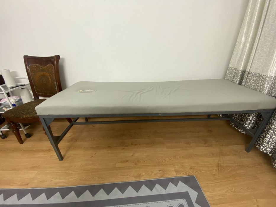 Кушетка медицинский 10.000 тенге