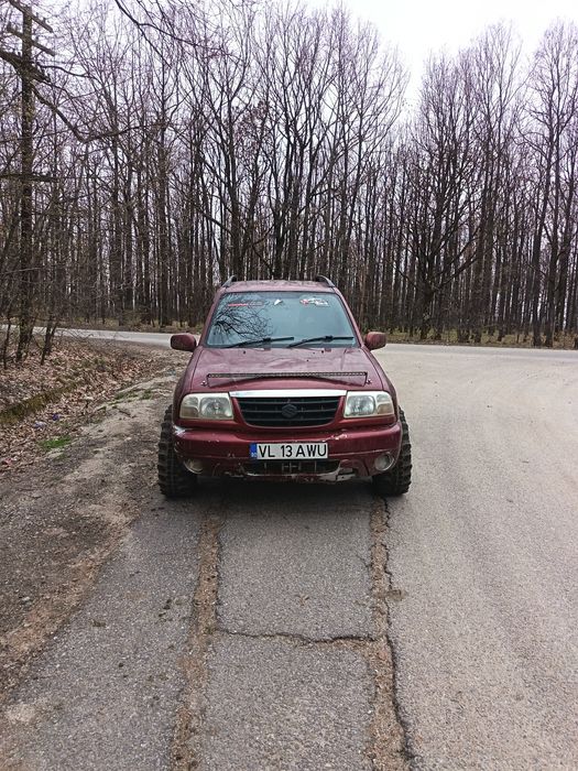 Suzuki grand vitara 1