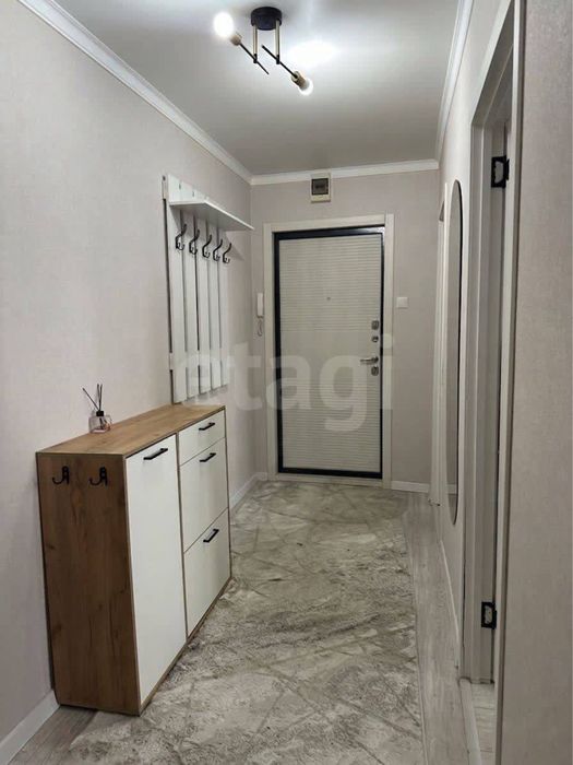 продам 3х комнатную квартиру