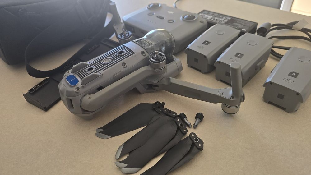 DJI Mavic Air 2 Fly More Combo