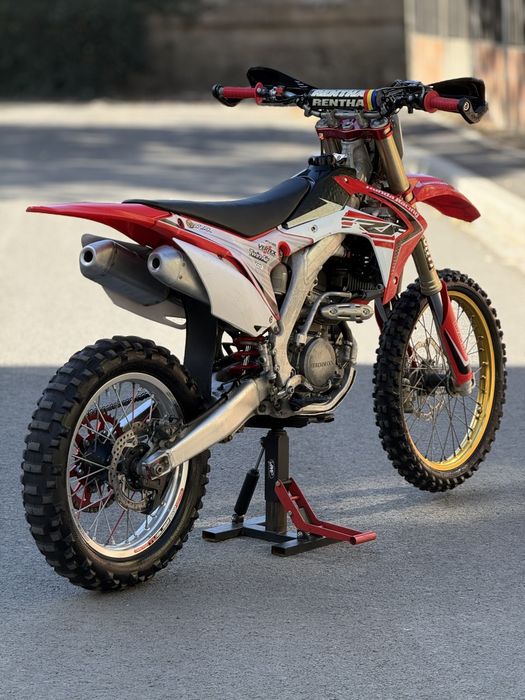 Vând Honda CRF 250R 2017 Impecabil/Injecție/Mape!3250€neg!