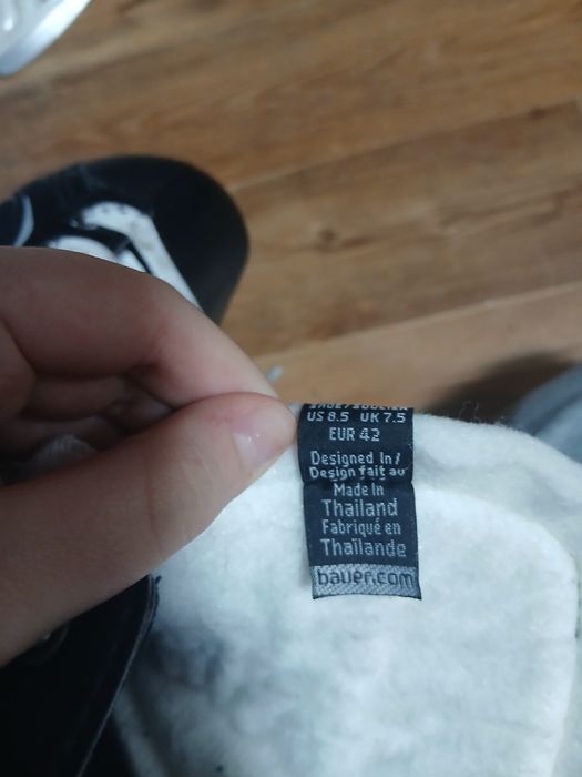 Продам срочноо коньки