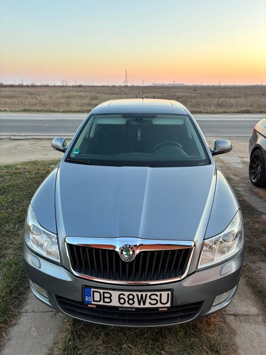 Skoda Octavia 2 facelift 2012 2.0 diesel DSG xenon trapa padele