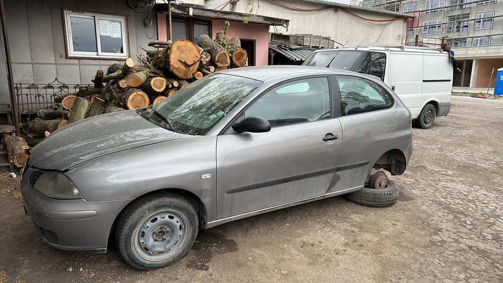 Сеат Ибиза 1.2 бензин на части