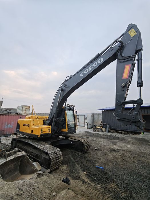 VOLVO Exkovator seplik