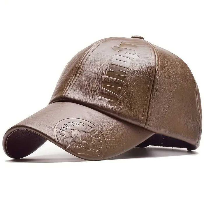 Sapca de baseball din piele PU britanică unisex. Pret 30 lei  Livrare gratis in Bucuresti la Bucur Obor, prin OLX la FANbox 10-15 lei.
