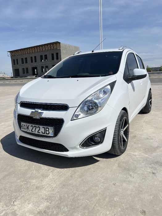 Spark 4 pozitsiya sotiladi qarshi shaxar