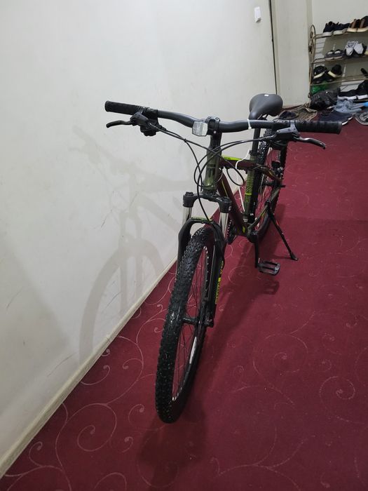 Montana Mongoose velosipedi (dark green). SROCHNO!