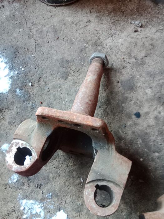 Запчасти на ЗИЛ продам