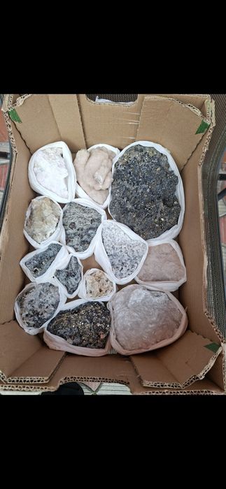 Cutii cu Minerale ( Terapie)