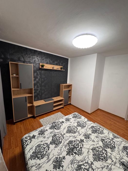 Vand /schimb cu teren +diferenta