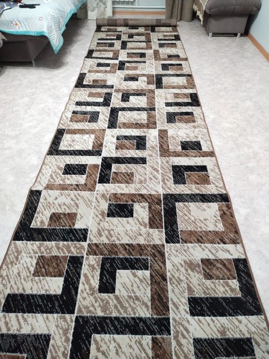 Продам ковры состояние нового