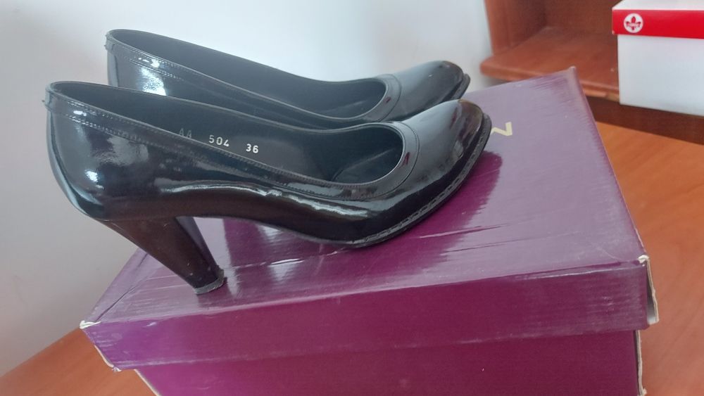 Туфли   женские.