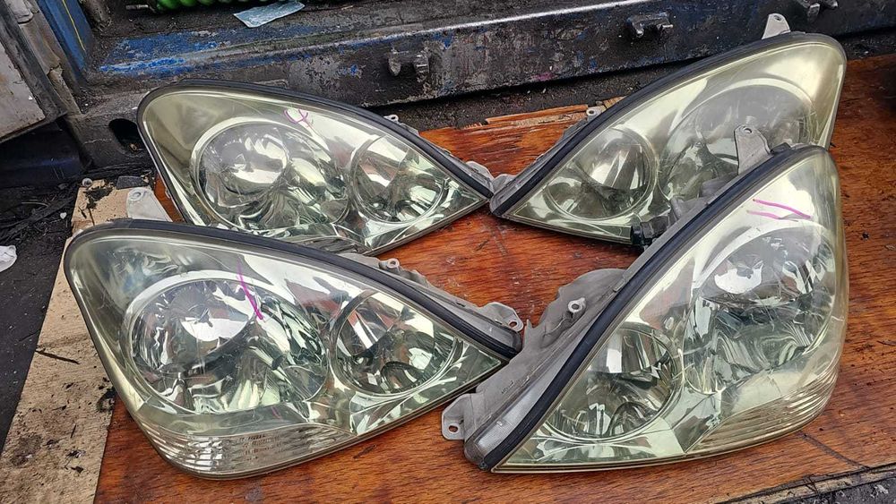 Фары на Lexus LS 430