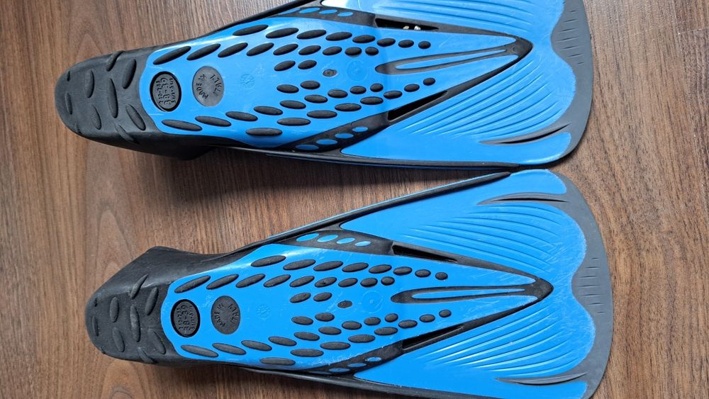 Плавници размер 38-39