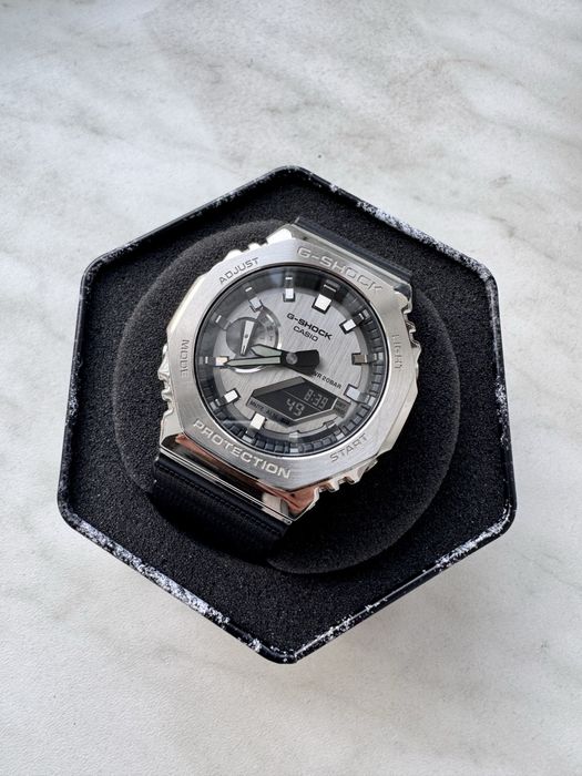 Продаю часы G-Shock 2100 Limited Edition