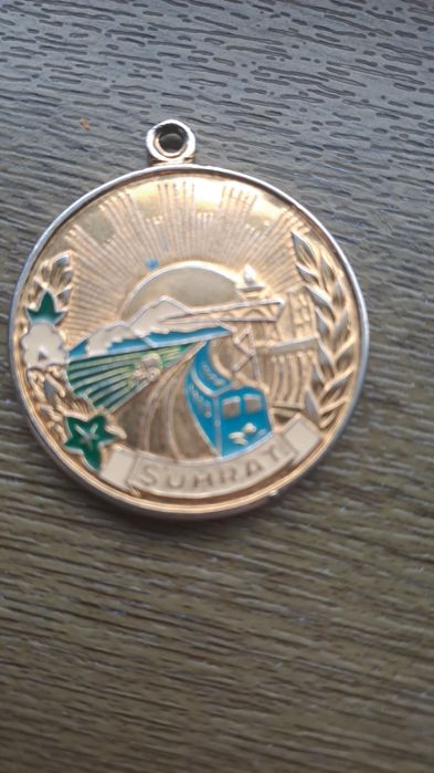 Продаются медали