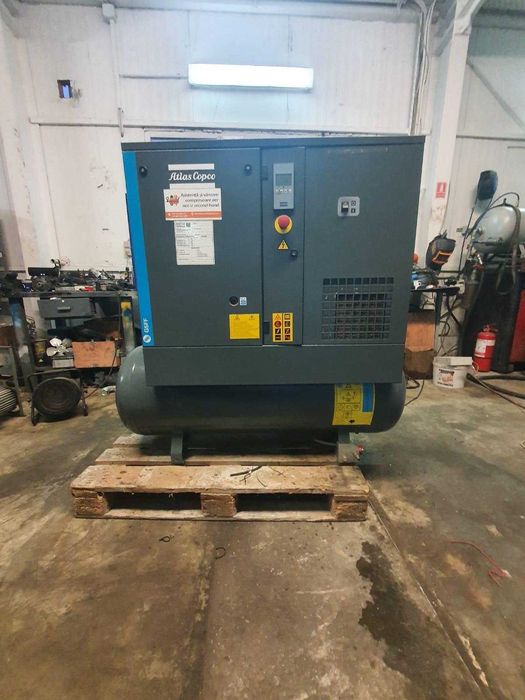 Compresor de aer ATLAS COPCO G5 cu rezervor si uscator integrat