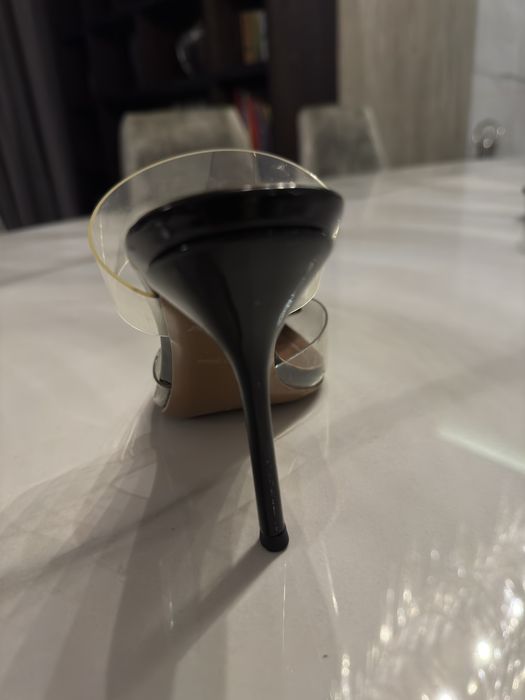 Обувки      ALAiA