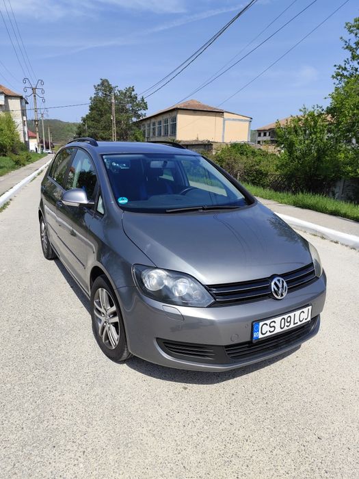 Vand golf 6 plus 1.6 Benzina BSE an 2009 cel mai fiabil motor
