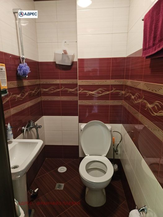 Продава се Тристаен апартамент в Плевен, Широк център - 100 кв.м за 1800 €/кв.м - Снимка #4