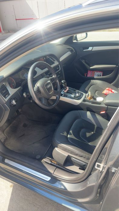 Продавам audi A4