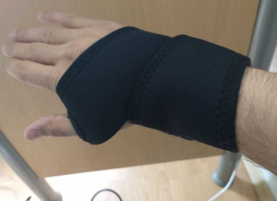 Orteza mobila pentru incheietura mainii
