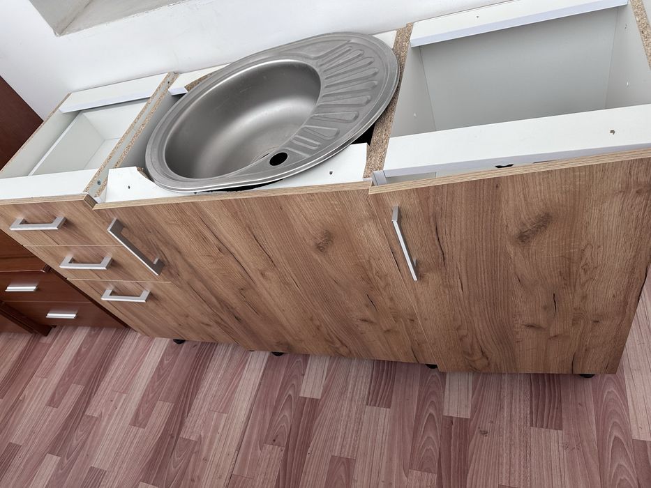 кухонная гарнитура