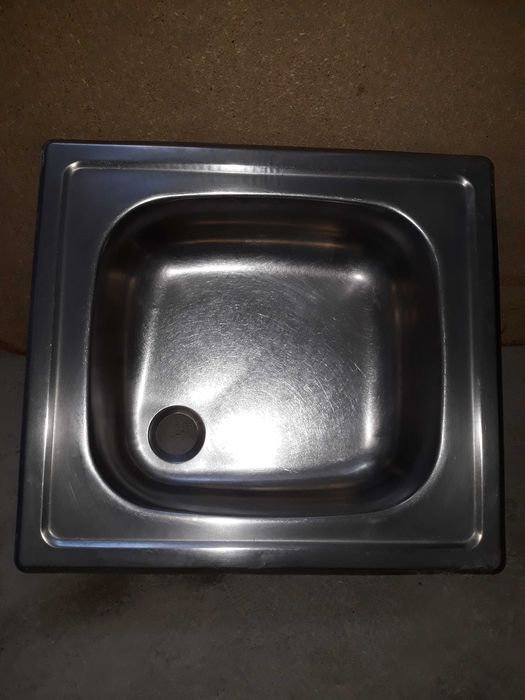 Продается мойка-нержавейка ТОЛСТОСТЕННАЯ