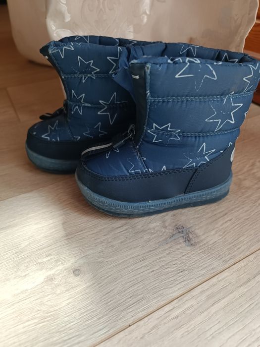 Бебешки зимни ботуши