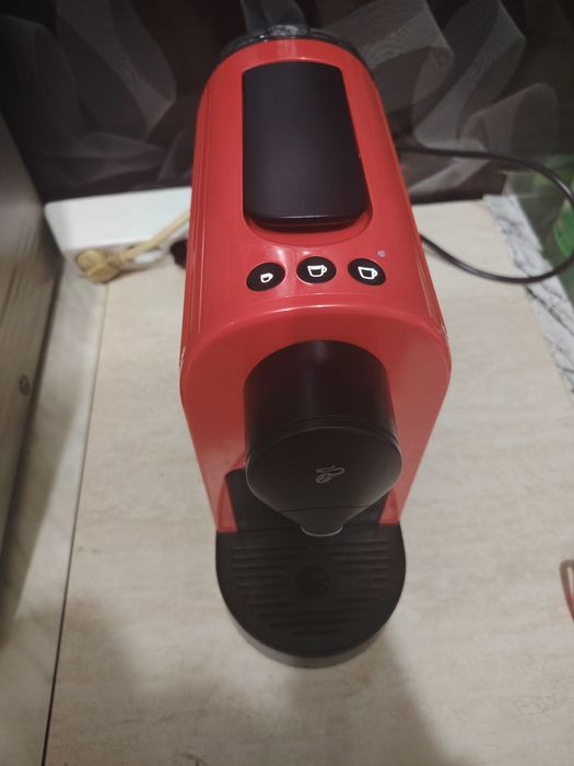 Кафе машина с капсули Tchibo Cafissimo