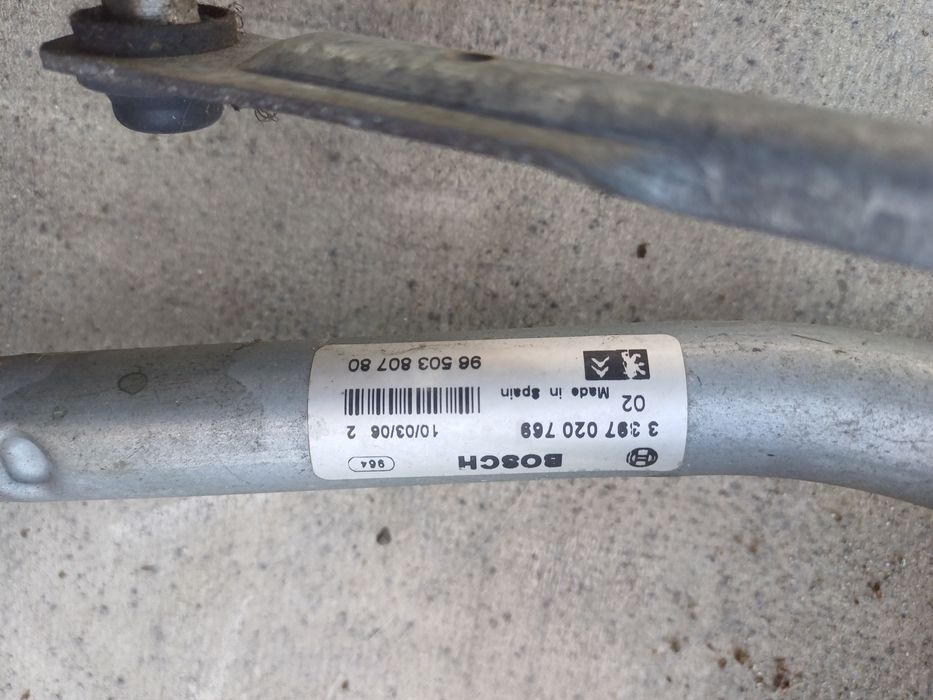 Механизъм за чистачки за пежо 207