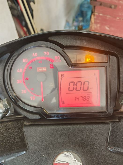 Скутер Aprilia Sr50 - карбуратор