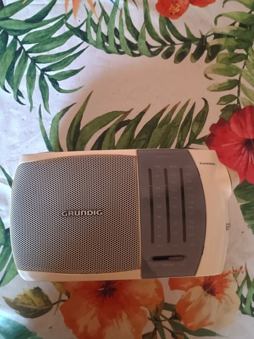 2Grundig prima boy 80 si unul grundig prima boy 100