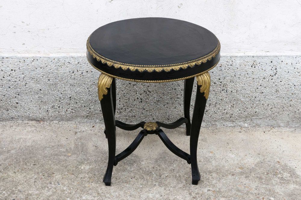 Холна гарнитура от началото на XIX век