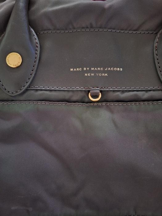 Marc by Marc Jacobs оригинална зелена чанта от плат и кожа
