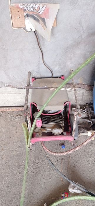 Pilisos va karcher sotiladi