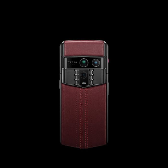 Vertu Agent Q - AI powered phone with active concierge services