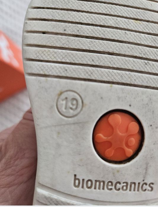 Biomecanics сандали  No19, H&M обувки No 18-19, Primigi  ботуши No 22. Отлично състояние,  супер цени!