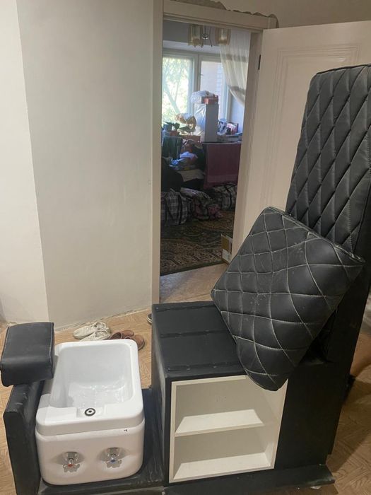 продам кресло для педикюра