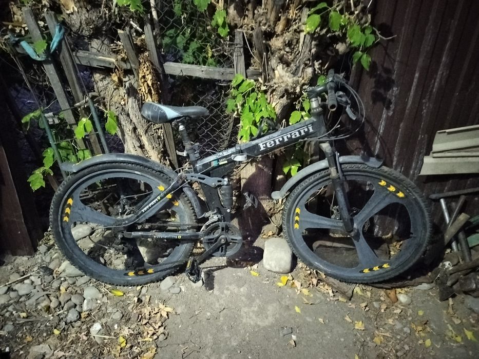 Велосипед Ferrari