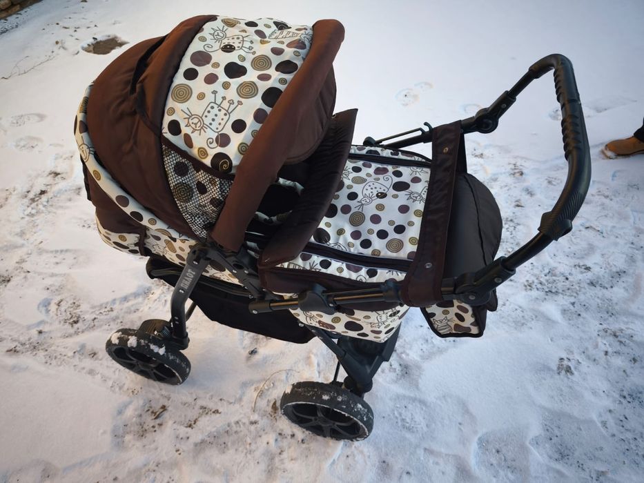 Коляска детская, почти даром!